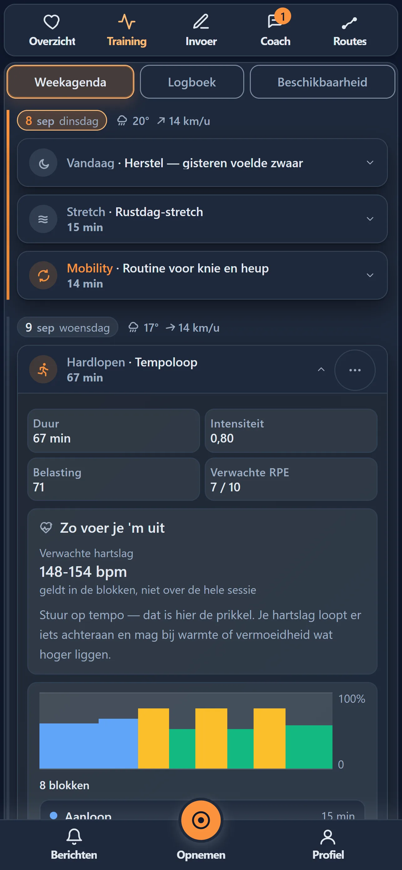 Het Training-scherm van Trimetra met de sessie van morgen opengeklapt: duur, intensiteit, uitvoering en blokken